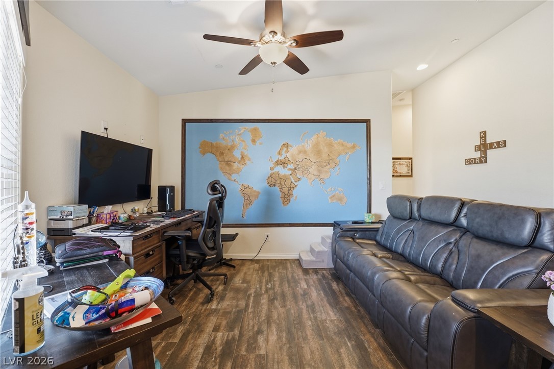 107 Mauve Street Henderson, NV 89012 - Photo 5 of 34