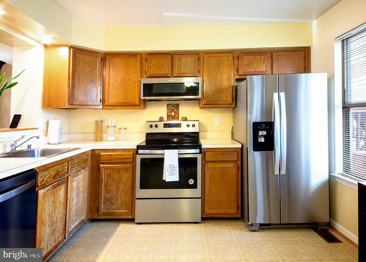 1130 Ingate Road Baltimore, MD 21227 - Photo 9 of 19 Gallery Image 9