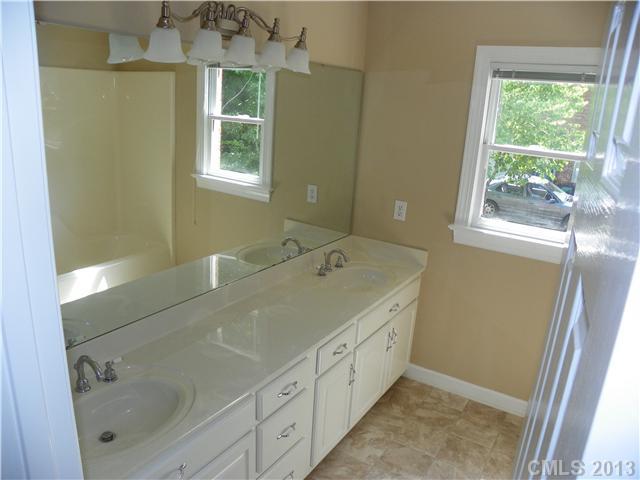 414 Williams Road, Unit 110 Harrisburg, NC 28075 - Photo 12 of 16 Gallery Image 12