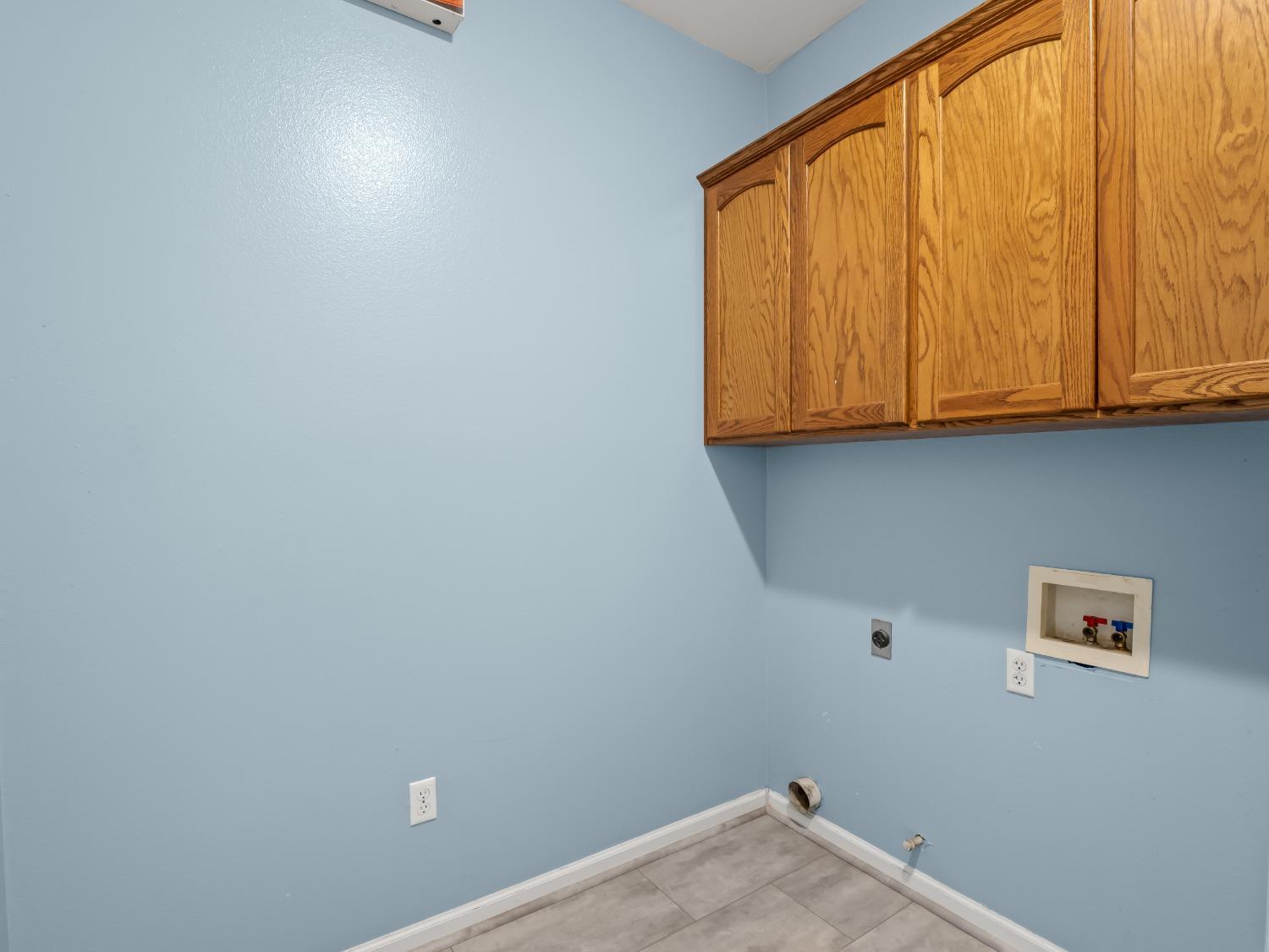 600 Haven Way Lemoore, CA 93245 - Photo 21 of 25