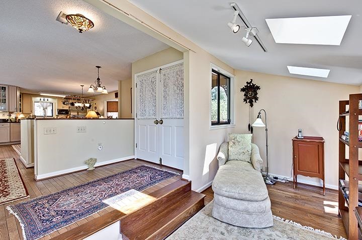 839 Keowee School Road Seneca, SC 29672 - Photo 6 of 35 Gallery Image 6