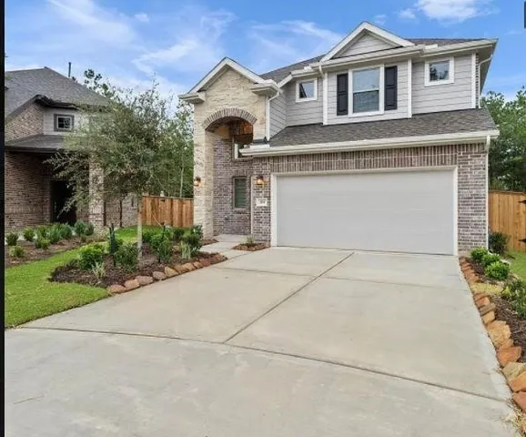 $3,200 | 7912 Spring Run, North Richland Hills, TX 76182