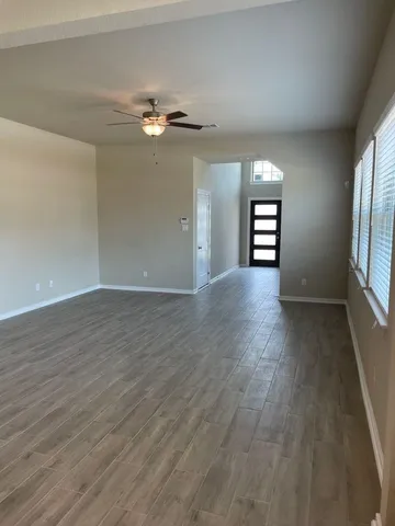 $3,200 | 7912 Spring Run, North Richland Hills, TX 76182