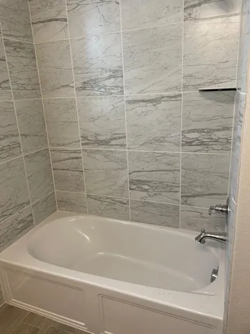 $3,200 | 7912 Spring Run, North Richland Hills, TX 76182