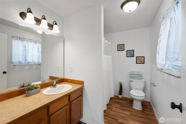 $474,999 | 5035 Pacific Avenue, Tacoma, WA 98408