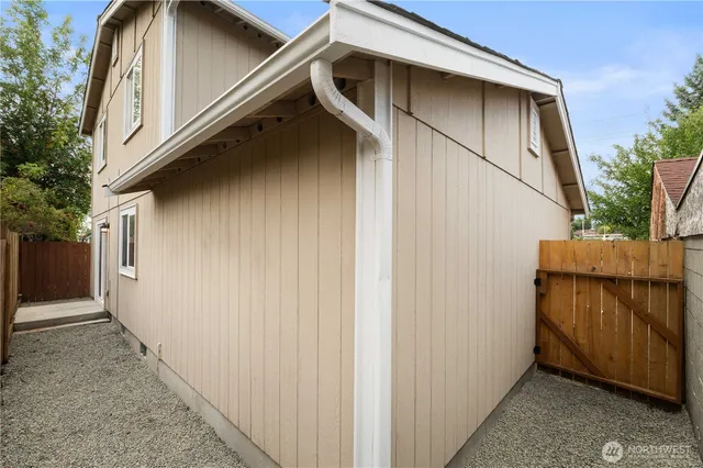 $474,999 | 5035 Pacific Avenue, Tacoma, WA 98408