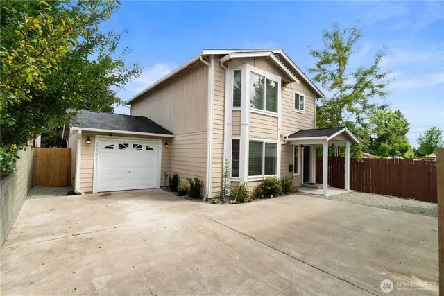 $474,999 | 5035 Pacific Avenue, Tacoma, WA 98408