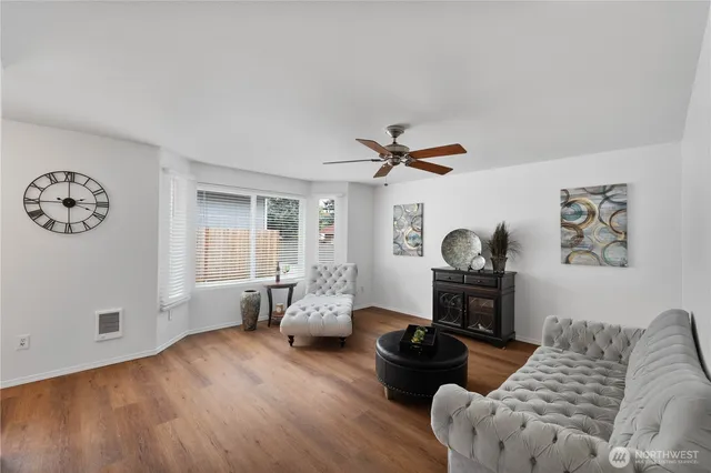 $474,999 | 5035 Pacific Avenue, Tacoma, WA 98408