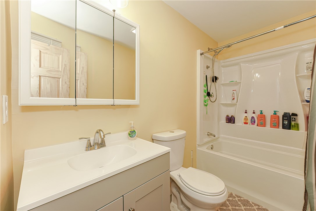 31 Wilson Avenue Woonsocket, RI 02895 - Photo 17 of 29 Gallery Image 17