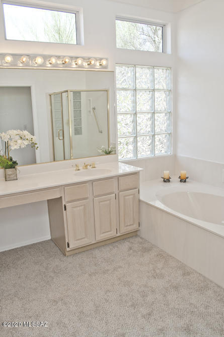 1295 East Royal Oak Road Oro Valley, AZ 85755 - Photo 21 of 34
