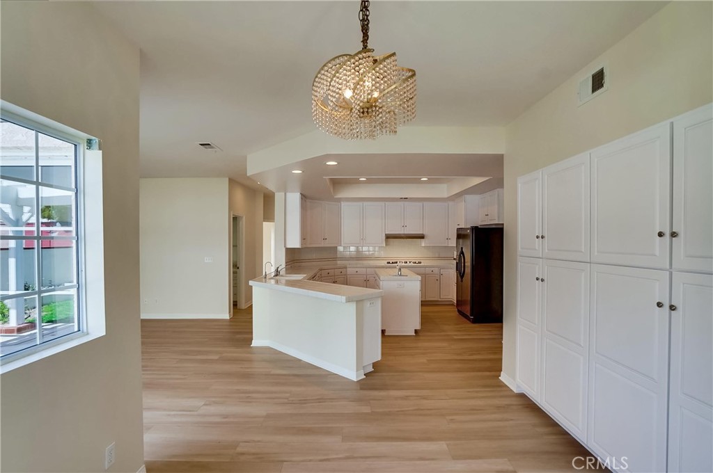 19614 Darien Place Torrance, CA 90503 - Photo 19 of 72