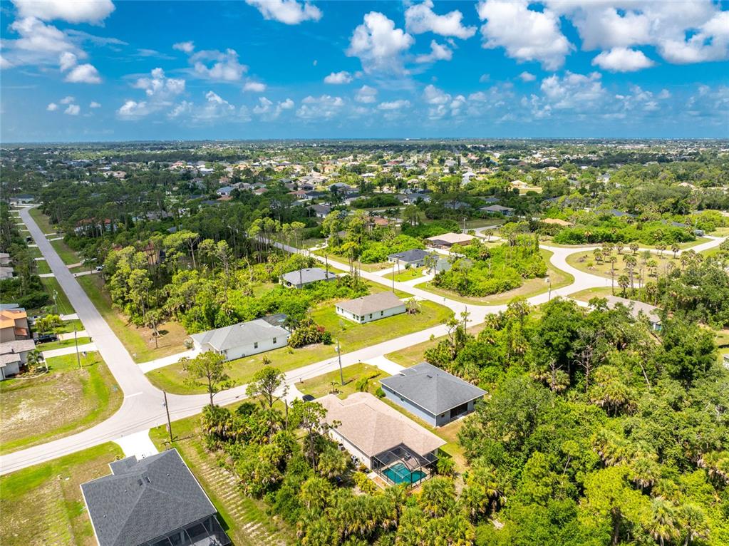 310 Albatross Road Rotonda West, FL 33947 - Photo 47 of 48 Gallery Image 47