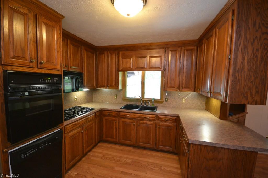 3163 Benny Lineberry Road Climax, NC 27233 - Photo 14 of 28 Kitchen