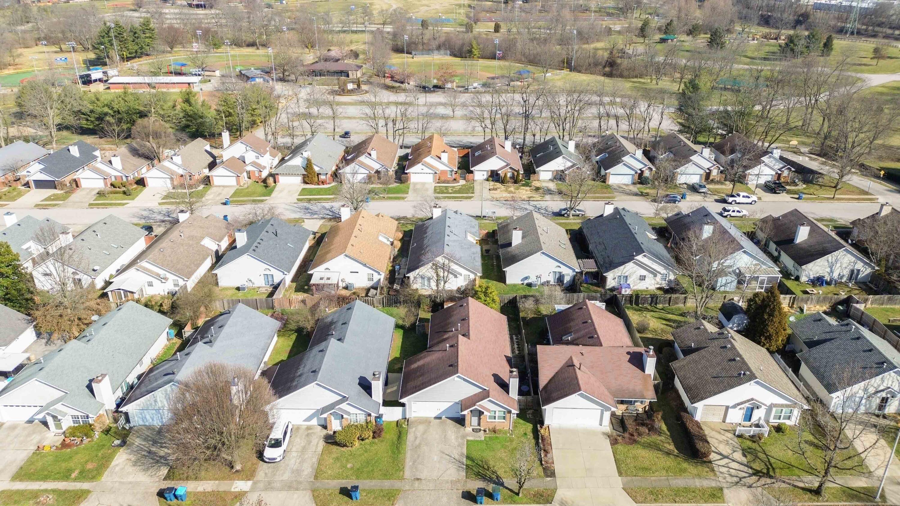 330 Retrac Road Lexington, KY 40503 - Photo 39 of 47 039