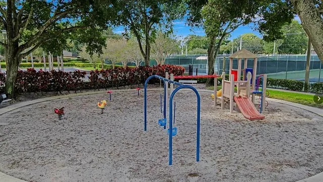 a view of a entertaining space