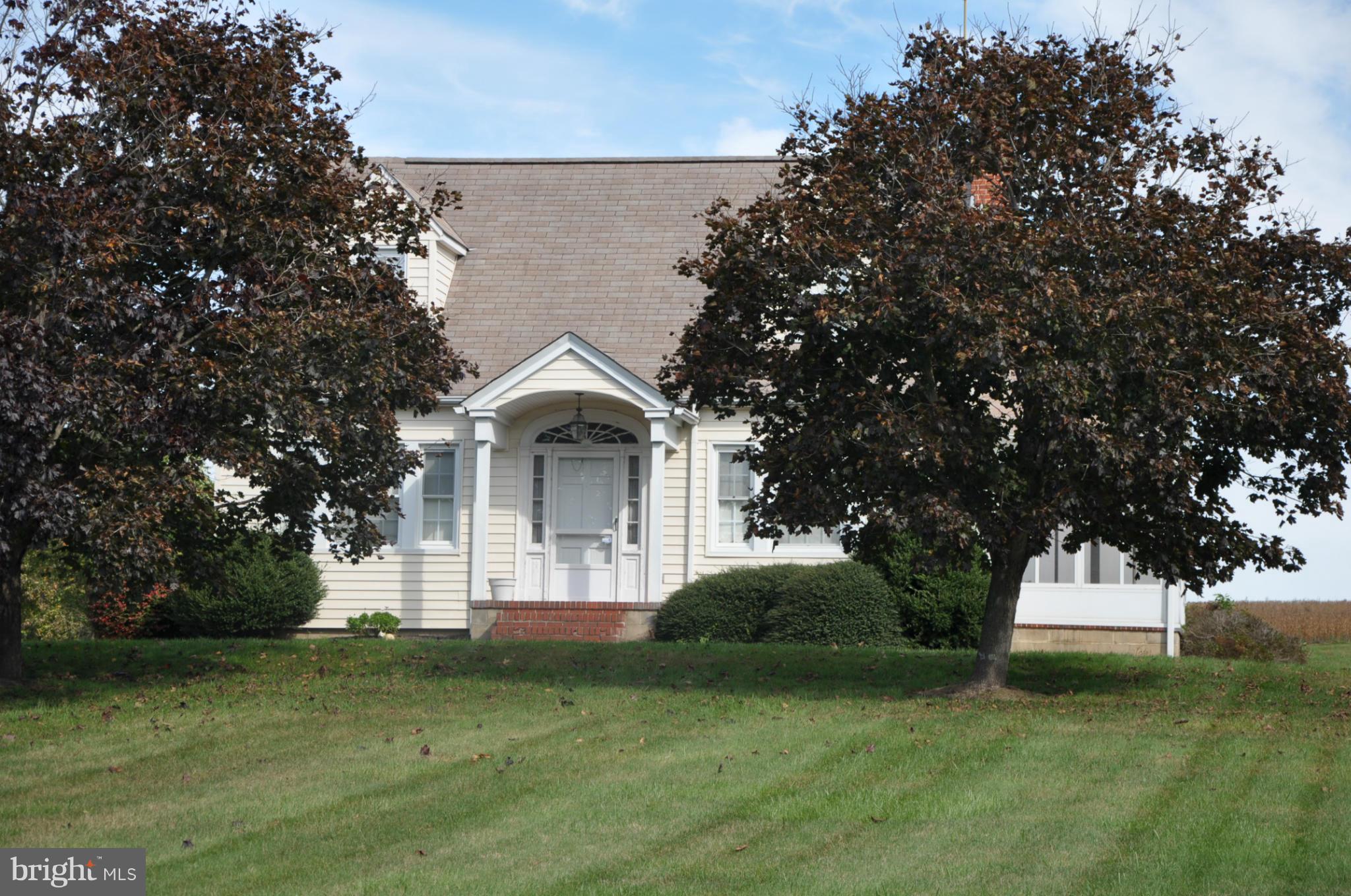 470 West Bay Front Road Lothian, MD 20711 - Photo 1 of 29 Exterior (Front)