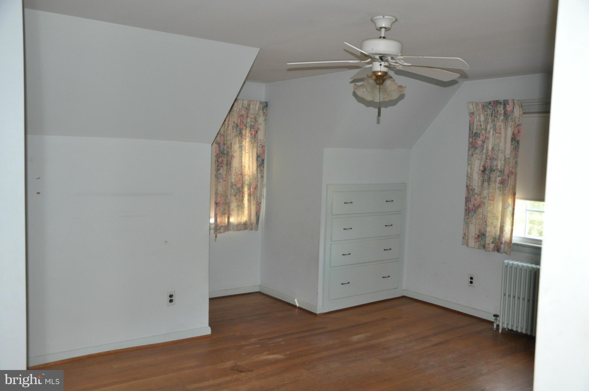 470 West Bay Front Road Lothian, MD 20711 - Photo 12 of 29 Bedroom