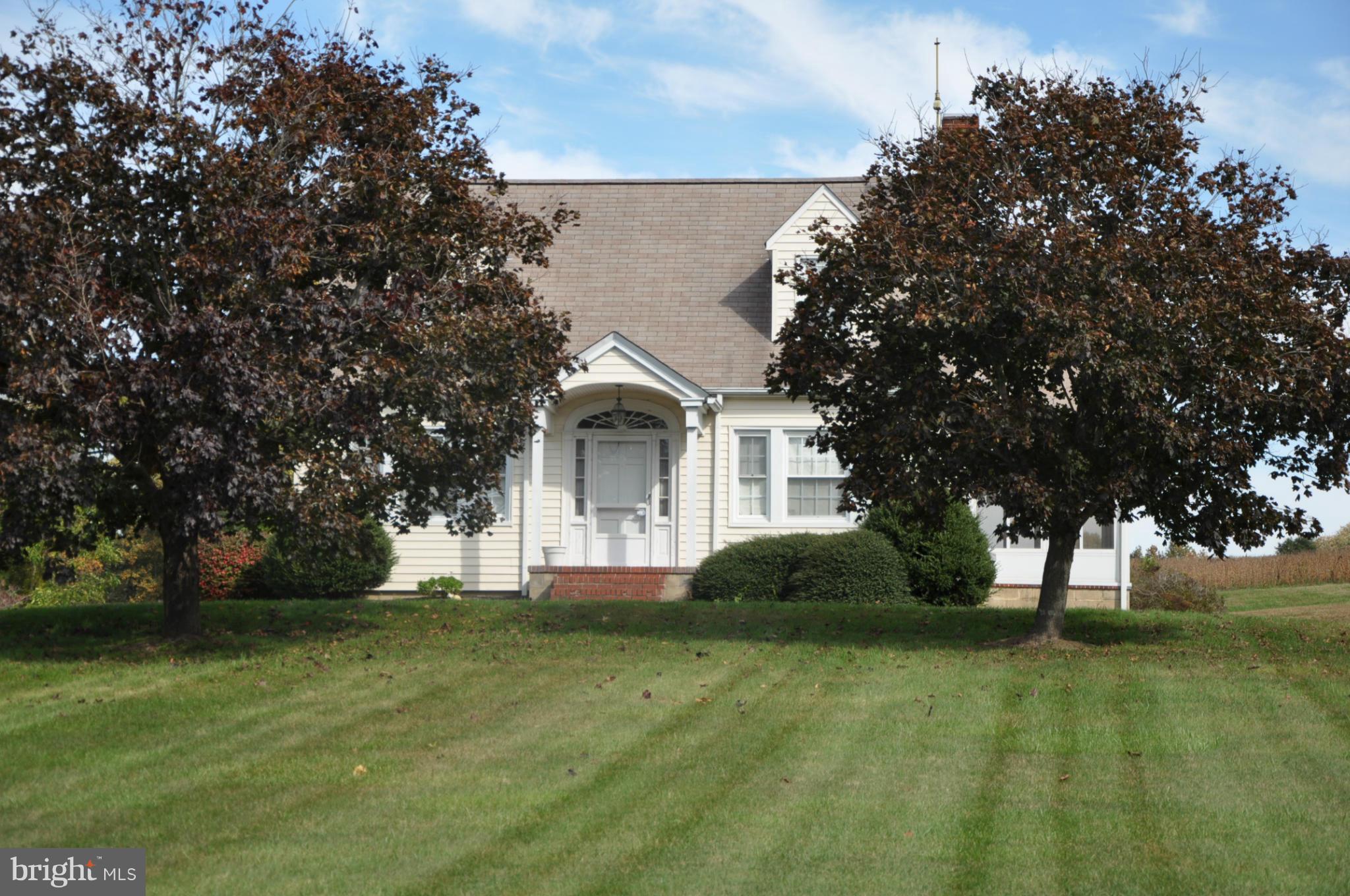 470 West Bay Front Road Lothian, MD 20711 - Photo 17 of 29 Exterior (Front)