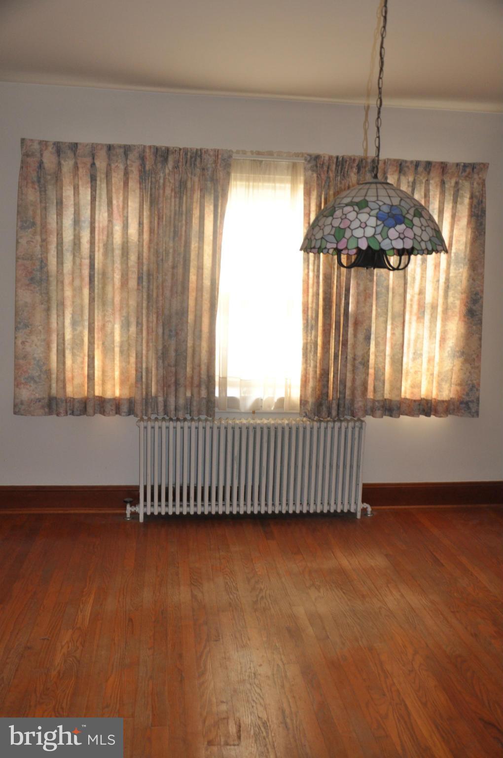 470 West Bay Front Road Lothian, MD 20711 - Photo 8 of 29 Dining Room