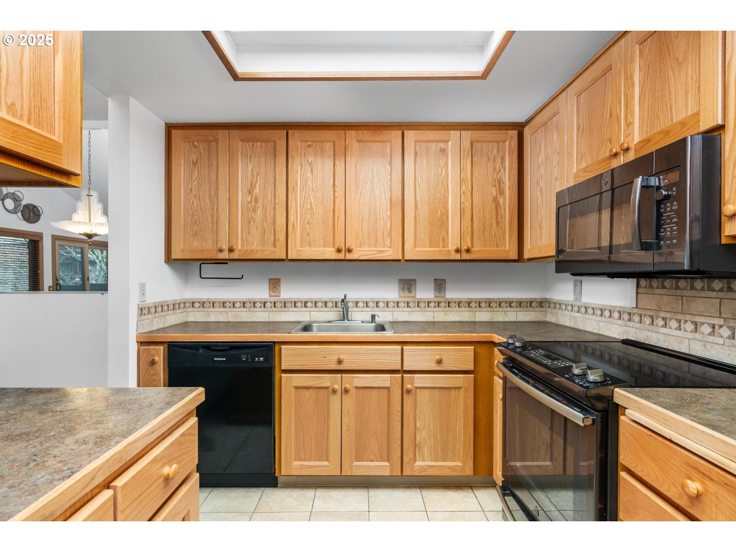 14945 Northeast Sacramento Street, Unit 36 Portland, OR 97230 - Photo 14 of 31