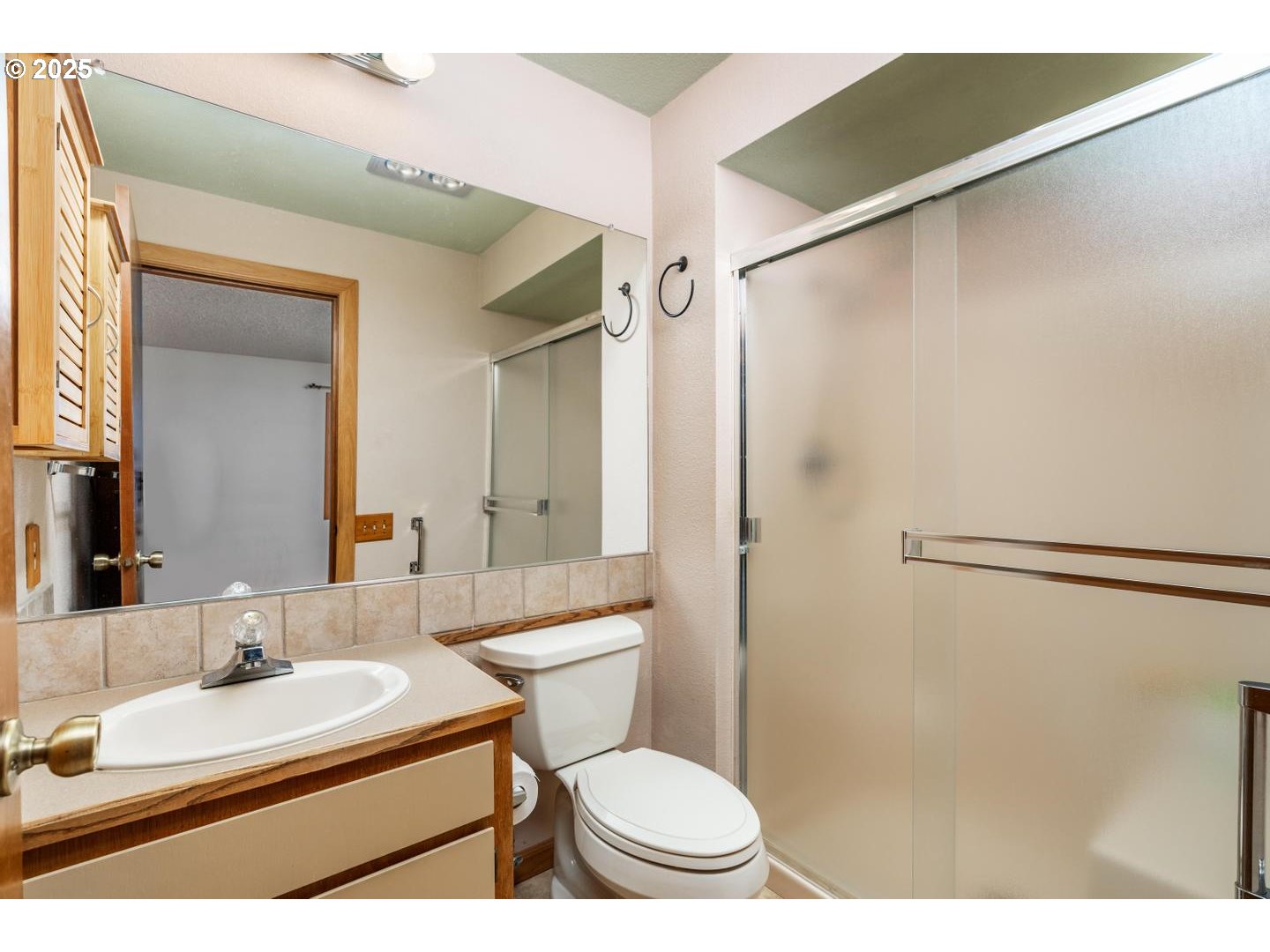 14945 Northeast Sacramento Street, Unit 36 Portland, OR 97230 - Photo 20 of 31