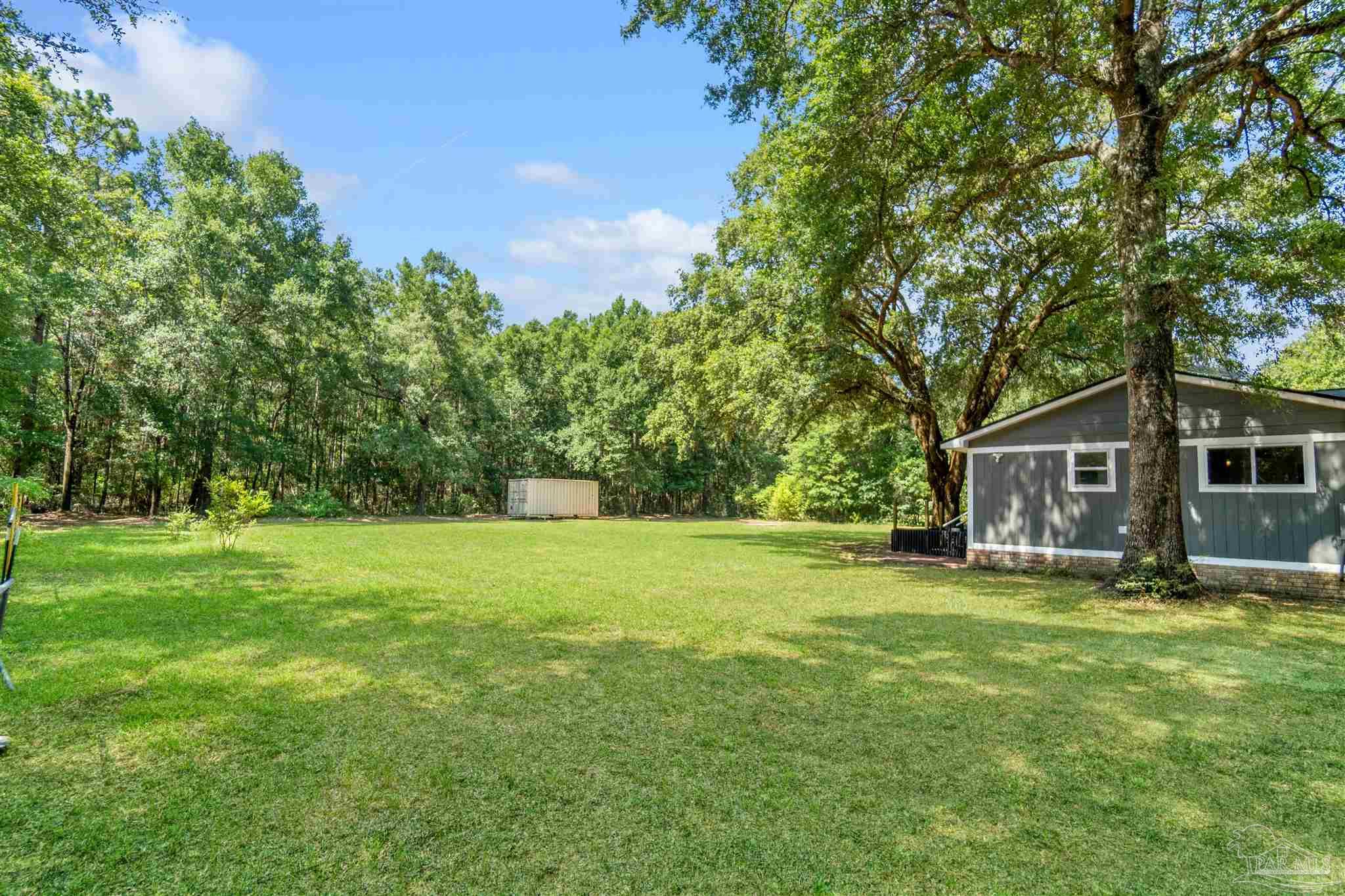 5433 Delona Road Milton, FL 32583 - Photo 7 of 40