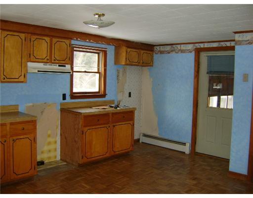 6 Hatto Farm Road Norridgewock, ME 04957 - Photo 9 of 20 Kitchen.