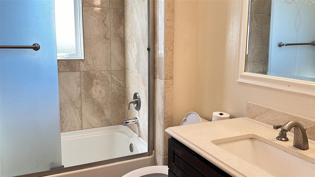 4706 Sachse Road Sachse, TX 75048 - Photo 15 of 22