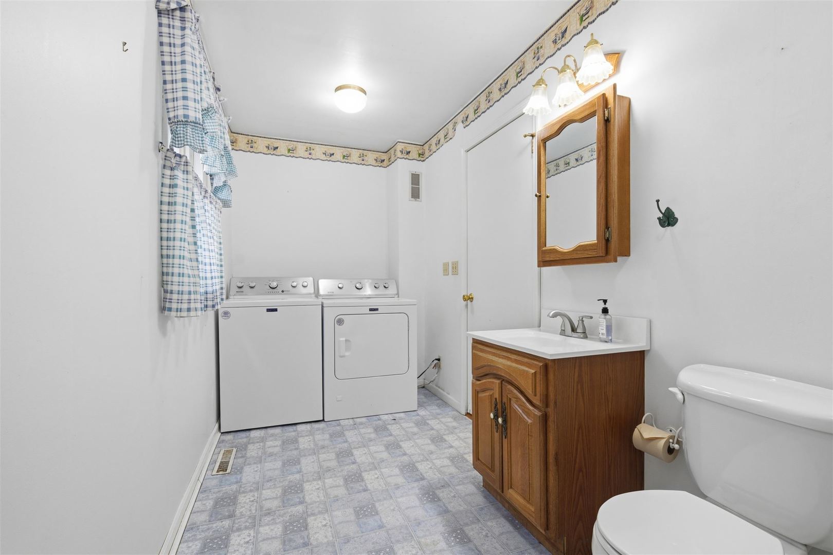 503 Fairview Street Normal, IL 61761 - Photo 6 of 36