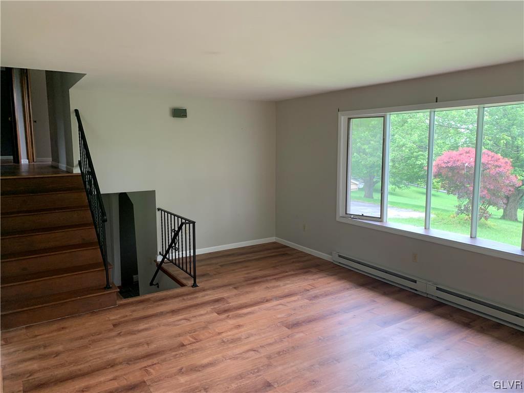 1133 Myrtle Road Walnutport, PA 18088 - Photo 7 of 22 First floor landing