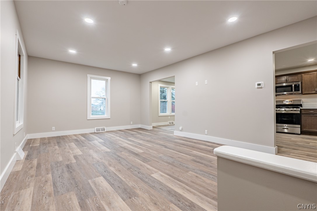 508 Clinton Street Rome, NY 13440 - Photo 20 of 32