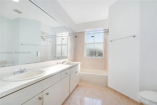 $2,550 | 27433 Southwest 137th Court, Unit 1, Homestead, FL 33032