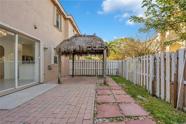 $2,550 | 27433 Southwest 137th Court, Unit 1, Homestead, FL 33032