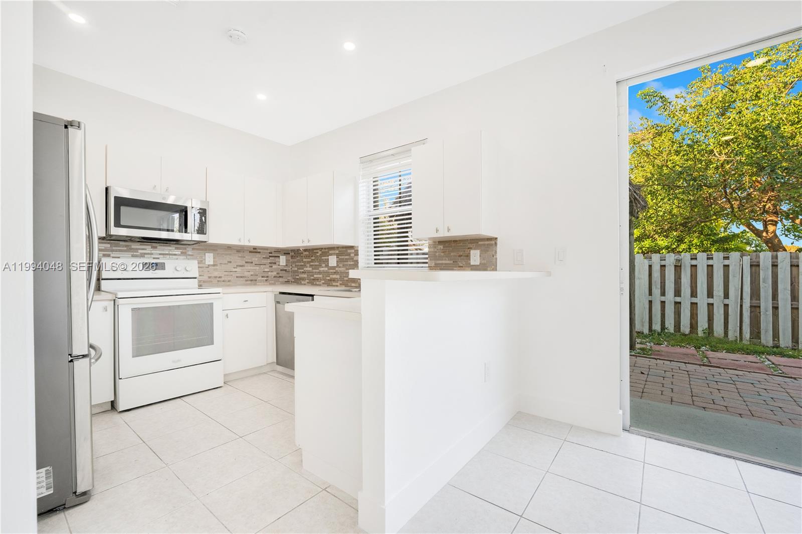 27433 Southwest 137th Court, Unit 1 Homestead, FL 33032 - Photo 8 of 28