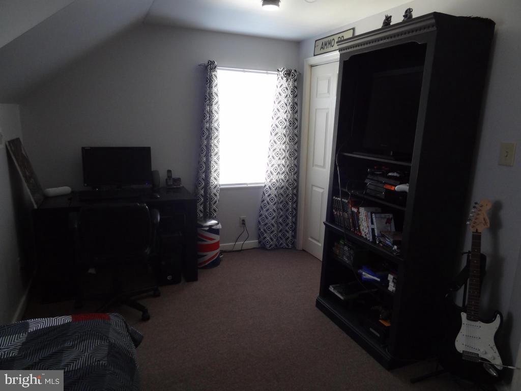 821 Kochenderfer Road Lebanon, PA 17046 - Photo 17 of 47 Gallery Image 17