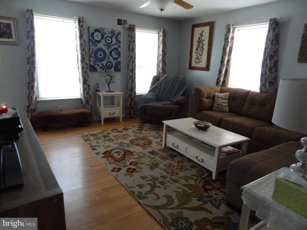 821 Kochenderfer Road Lebanon, PA 17046 - Photo 3 of 47 Gallery Image 3
