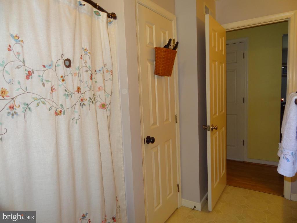 821 Kochenderfer Road Lebanon, PA 17046 - Photo 33 of 47 Gallery Image 33