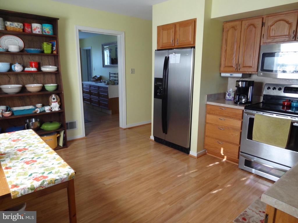 821 Kochenderfer Road Lebanon, PA 17046 - Photo 8 of 47 Gallery Image 8
