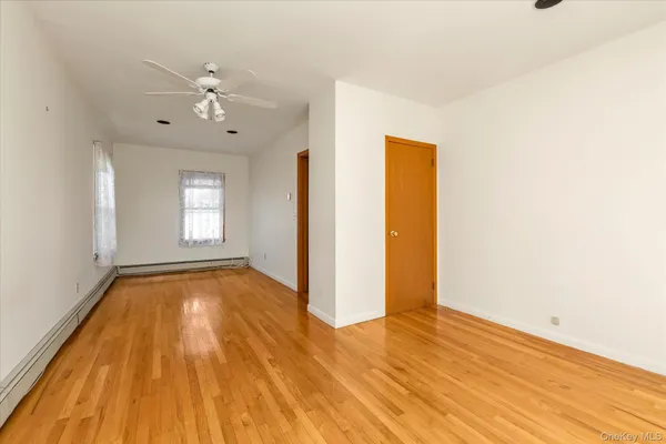 $1,299,000 | 1118 West Broadway, Hewlett, NY 11557