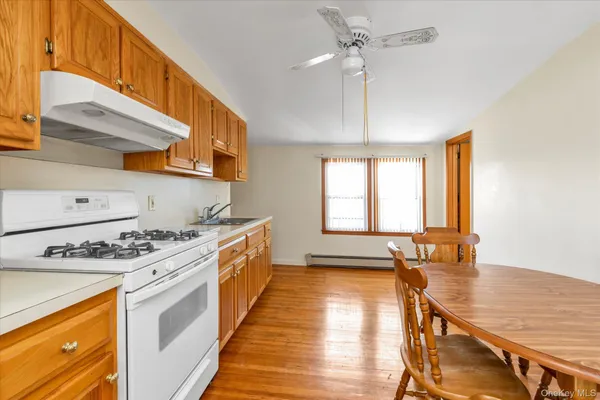 $1,299,000 | 1118 West Broadway, Hewlett, NY 11557