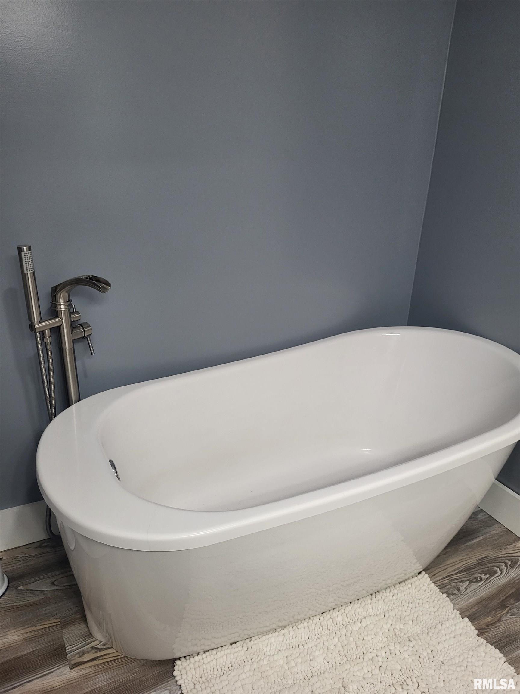 210 South Iowa Street Camp Point, IL 62320 - Photo 15 of 26 Gallery Image 15