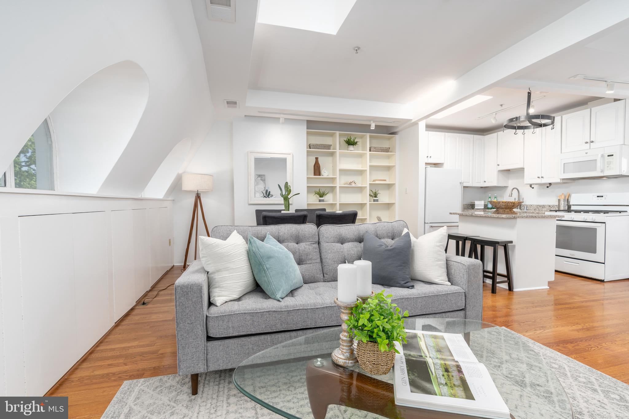 1706 16th Street Northwest, Unit 6 Washington, DC 20009 - Photo 27 of 27 Open floor plan