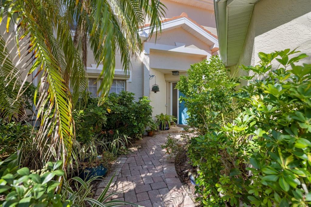 447 Oak Point Road Osprey, FL 34229 - Photo 16 of 99