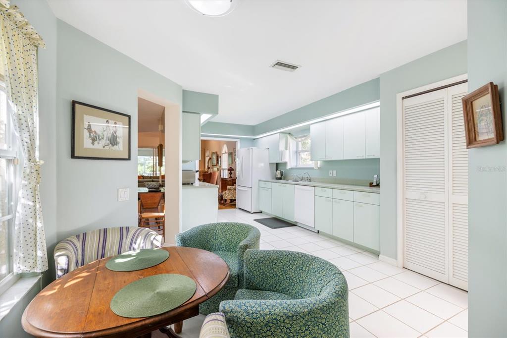 447 Oak Point Road Osprey, FL 34229 - Photo 24 of 99