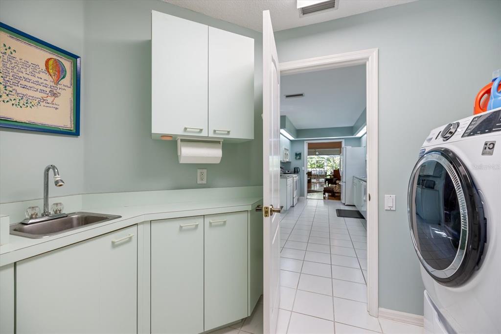 447 Oak Point Road Osprey, FL 34229 - Photo 25 of 99