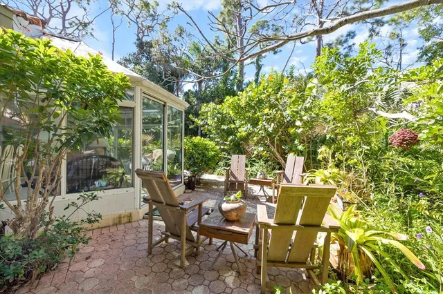 $545,000 | 447 Oak Point Road, Osprey, FL 34229