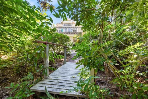 $545,000 | 447 Oak Point Road, Osprey, FL 34229