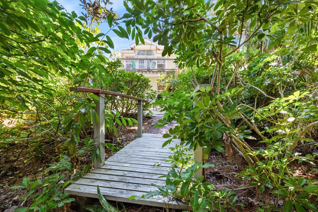 447 Oak Point Road Osprey, FL 34229 - Photo 73 of 99