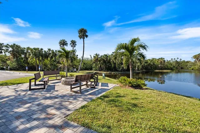 $545,000 | 447 Oak Point Road, Osprey, FL 34229