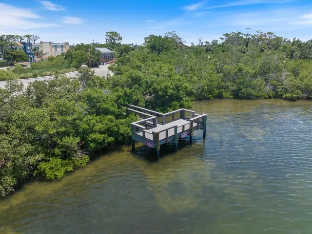 $545,000 | 447 Oak Point Road, Osprey, FL 34229